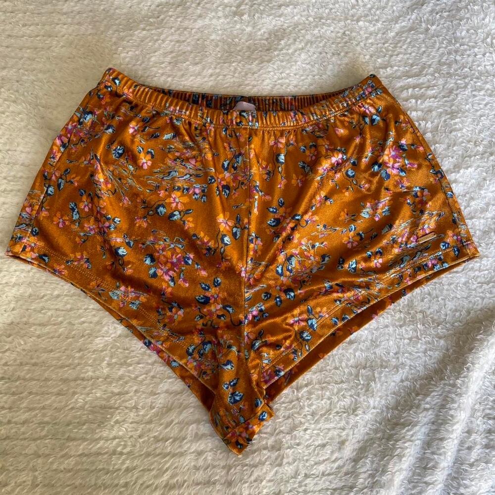 Savage x fenty velvet shorts
